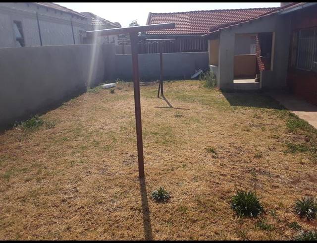 3 BEDROOM HOUSE FOR SALE IN LOTUS GARDENS